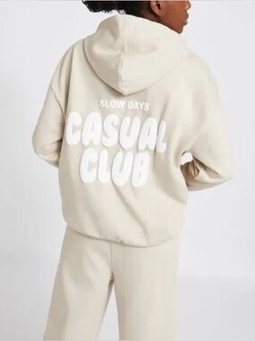 Slow Days Casual Club Beige Graphic Hoodie White Fox Duppe 0458